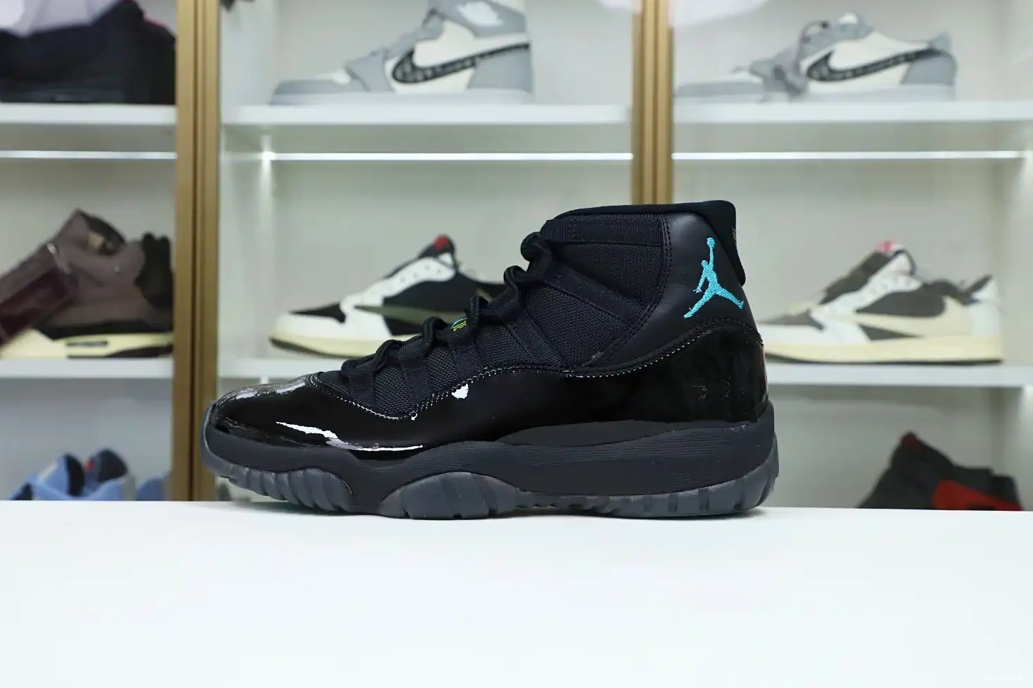 11 RETRO JORDAN AIR BLUE GAMMA Kimikick 0429